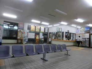 駅の待合室